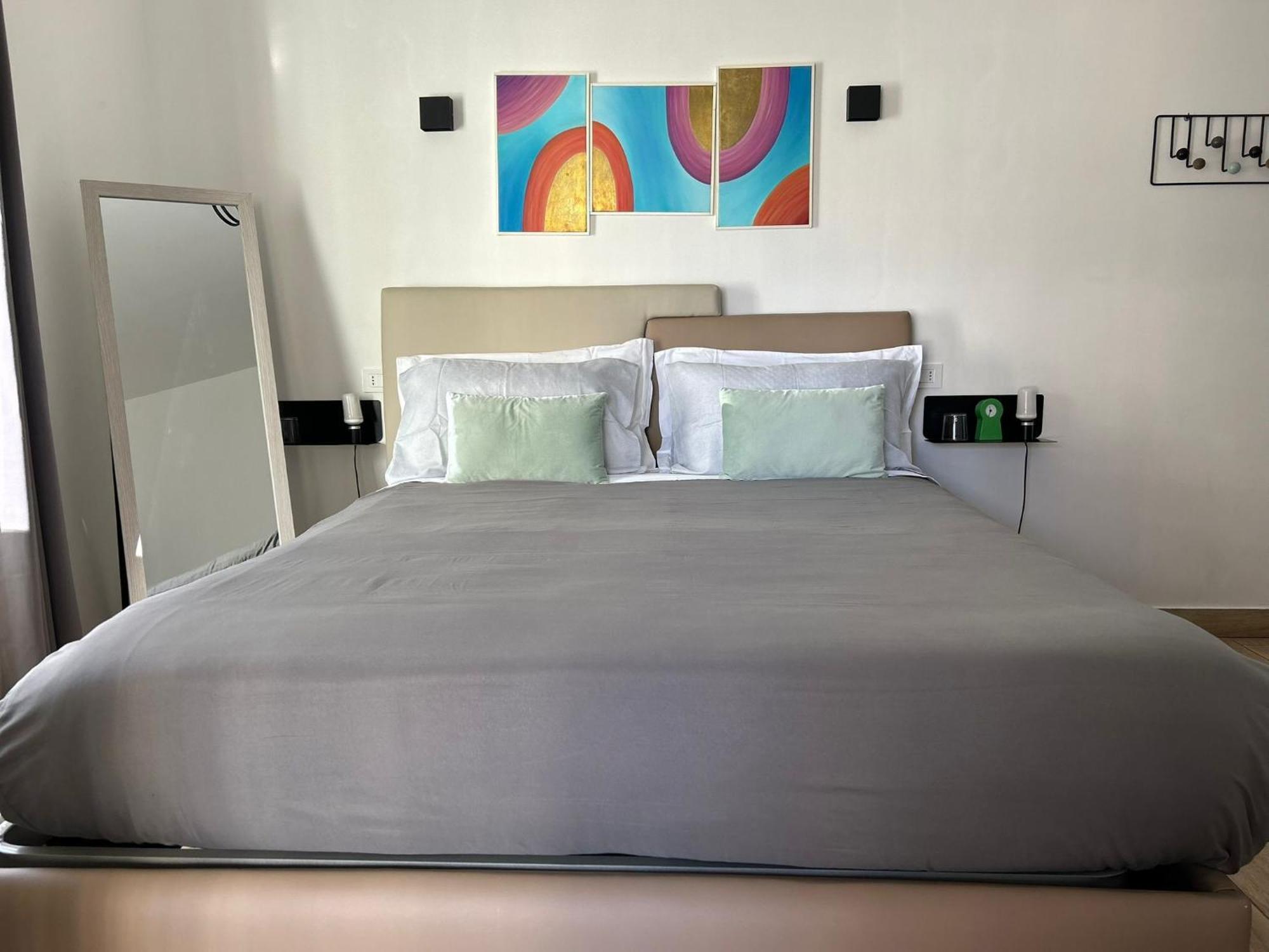 קאסרטה Zeta Rooms מראה חיצוני תמונה