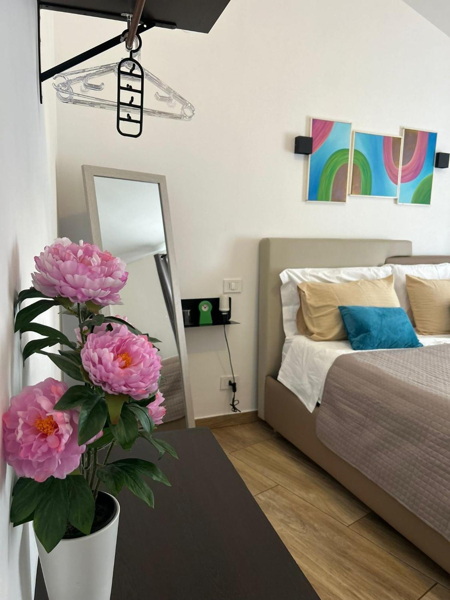 קאסרטה Zeta Rooms מראה חיצוני תמונה