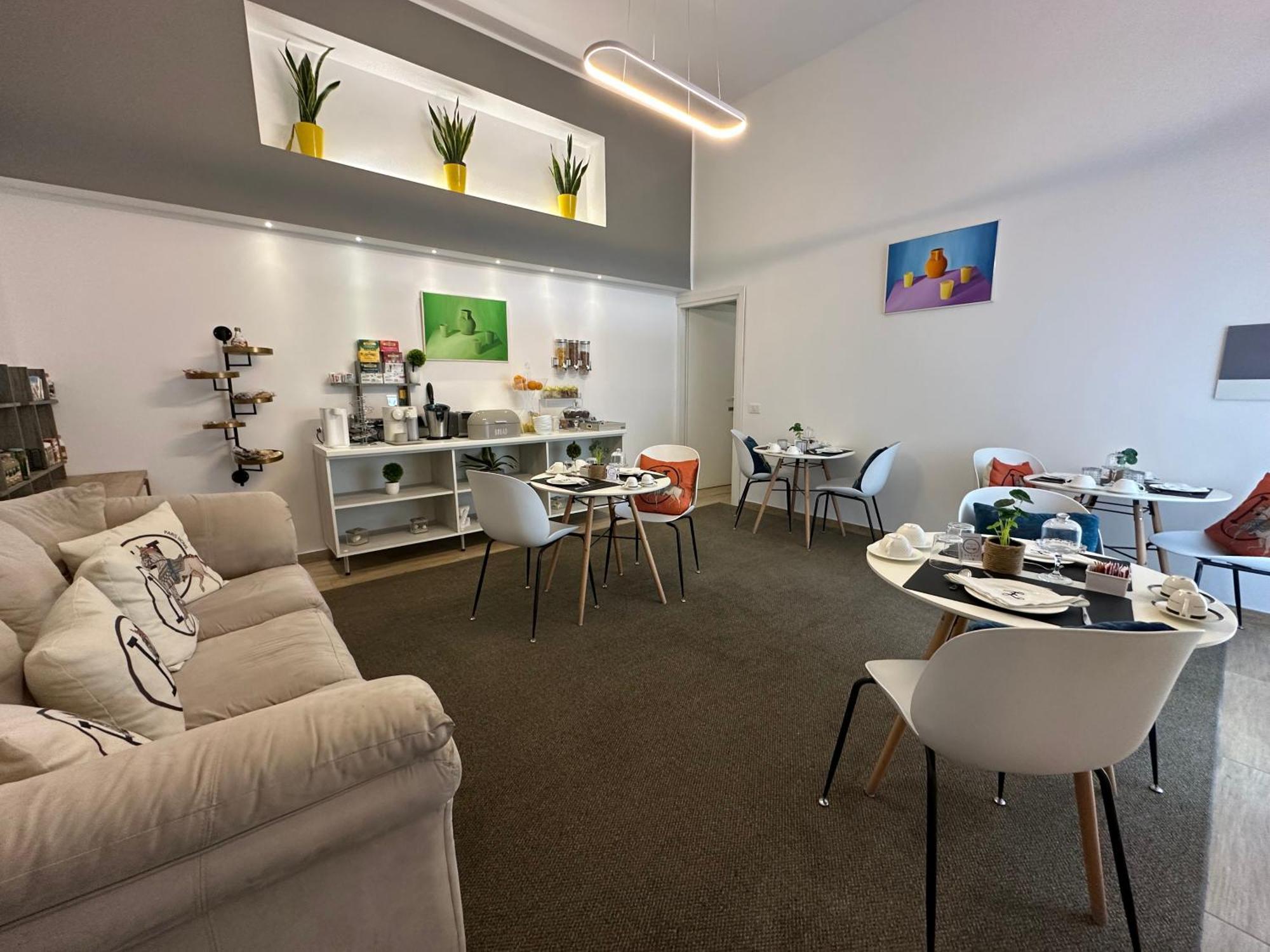 קאסרטה Zeta Rooms מראה חיצוני תמונה